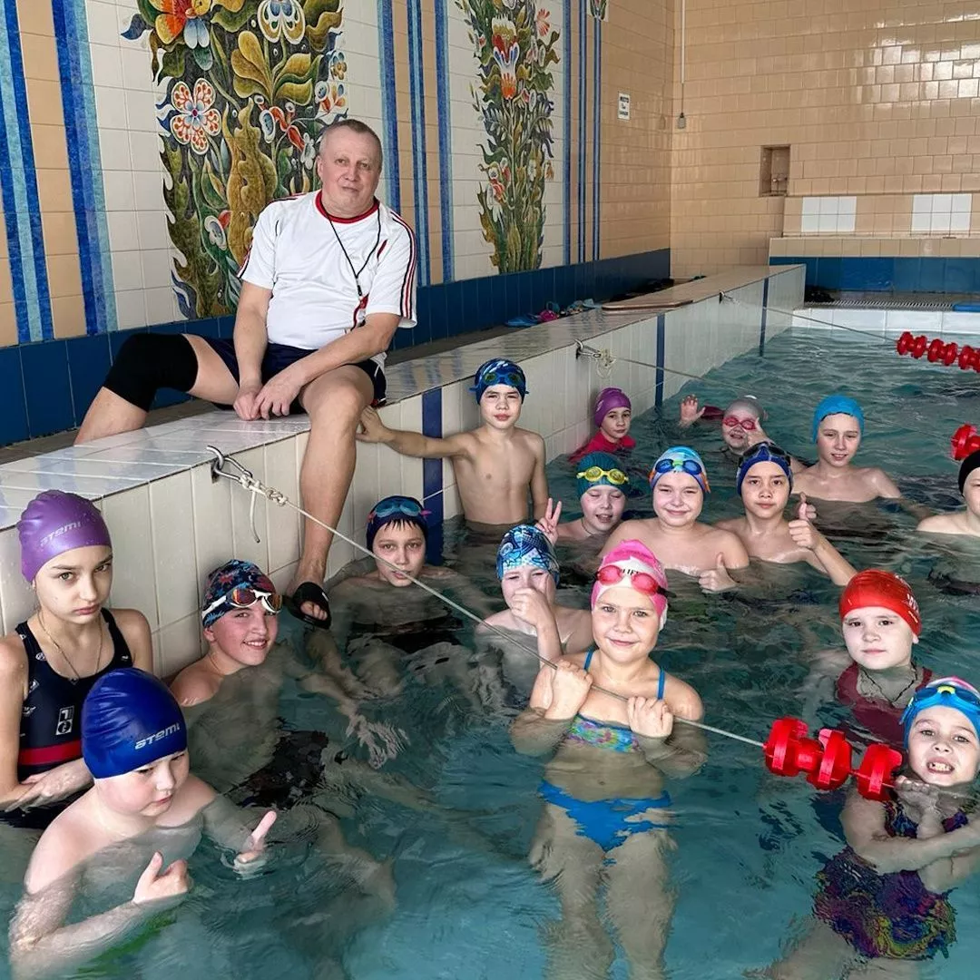 Пловцы “КЛФ” готовятся к первенству спортивного центра “Коралл”